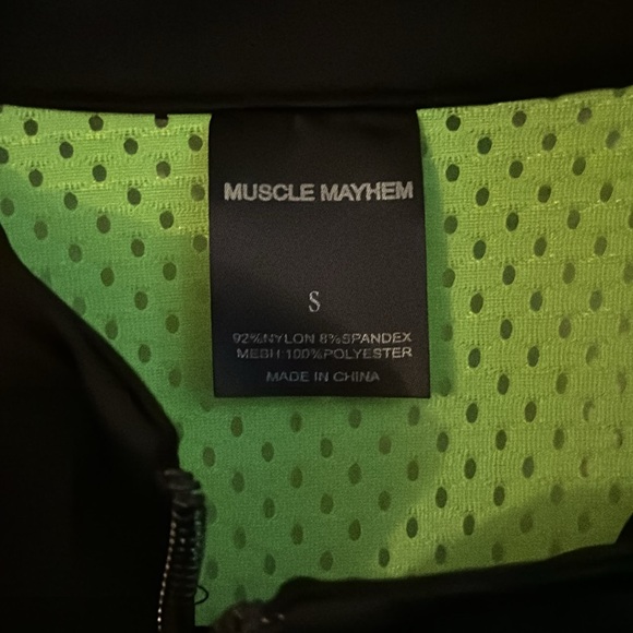 RARE Bang Energy Jacket and Sports Bra - Picture 4 of 6